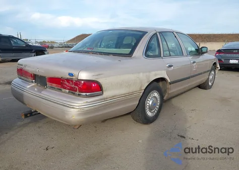 1997 Ford Crown Victoria Police Interceptor z USA, uszkodzony, nr VIN 2FALP71W4VX207848